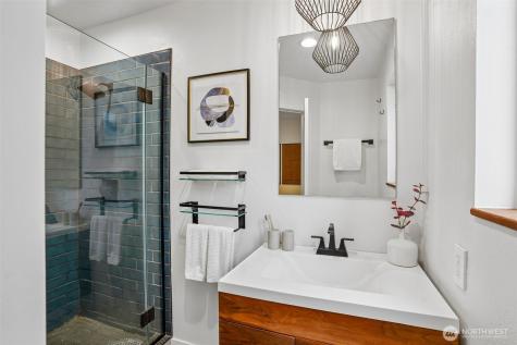 8008 S 122nd Street Seattle WA 98178