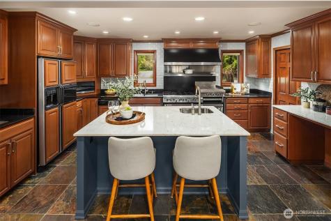 26319 NE 34th Street Redmond WA 98053