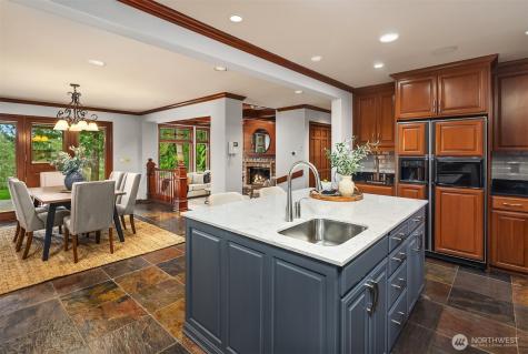 26319 NE 34th Street Redmond WA 98053