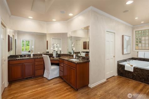26319 NE 34th Street Redmond WA 98053