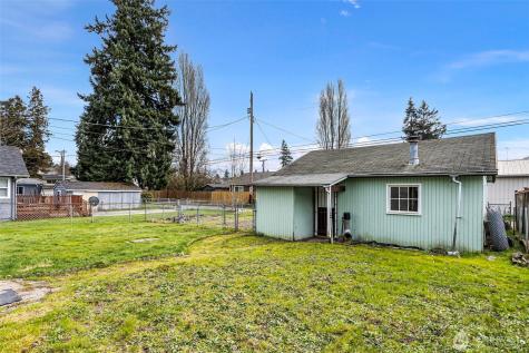 3112 S Melrose Street Tacoma WA 98405