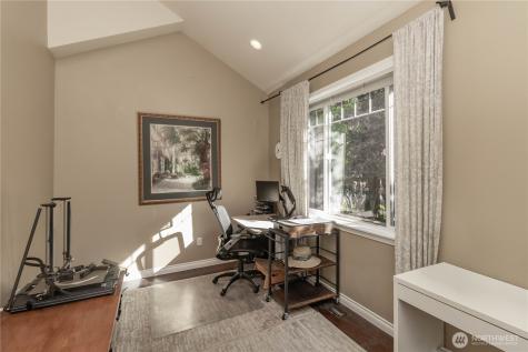 9002 65th Avenue E Puyallup WA 98371