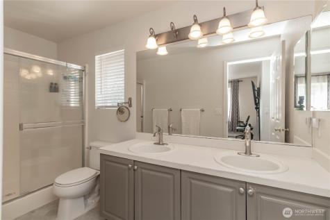 9002 65th Avenue E Puyallup WA 98371