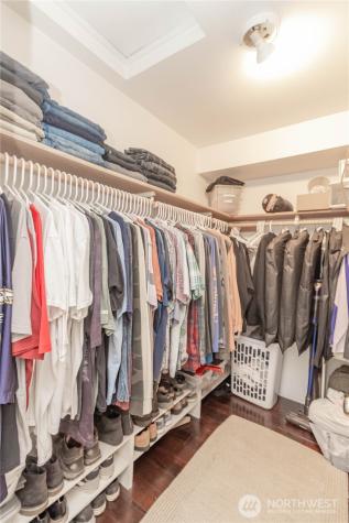 9002 65th Avenue E Puyallup WA 98371