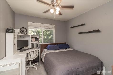 9002 65th Avenue E Puyallup WA 98371