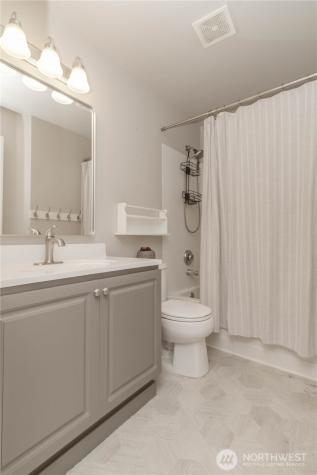 9002 65th Avenue E Puyallup WA 98371