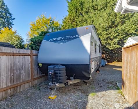 9002 65th Avenue E Puyallup WA 98371