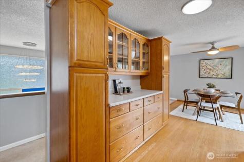 7918 W Glen Drive Everett WA 98203