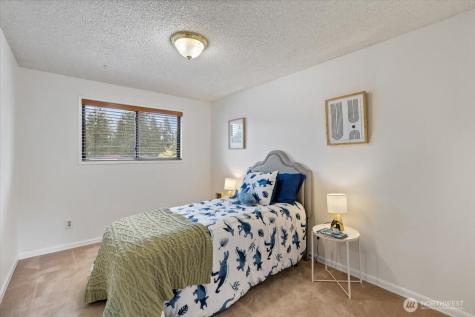 7918 W Glen Drive Everett WA 98203