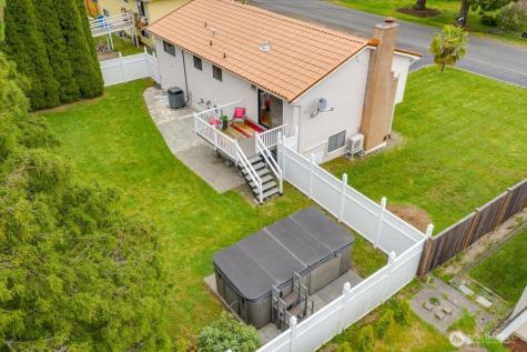 7918 W Glen Drive Everett WA 98203