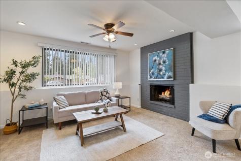 7918 W Glen Drive Everett WA 98203