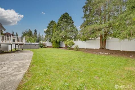 7918 W Glen Drive Everett WA 98203