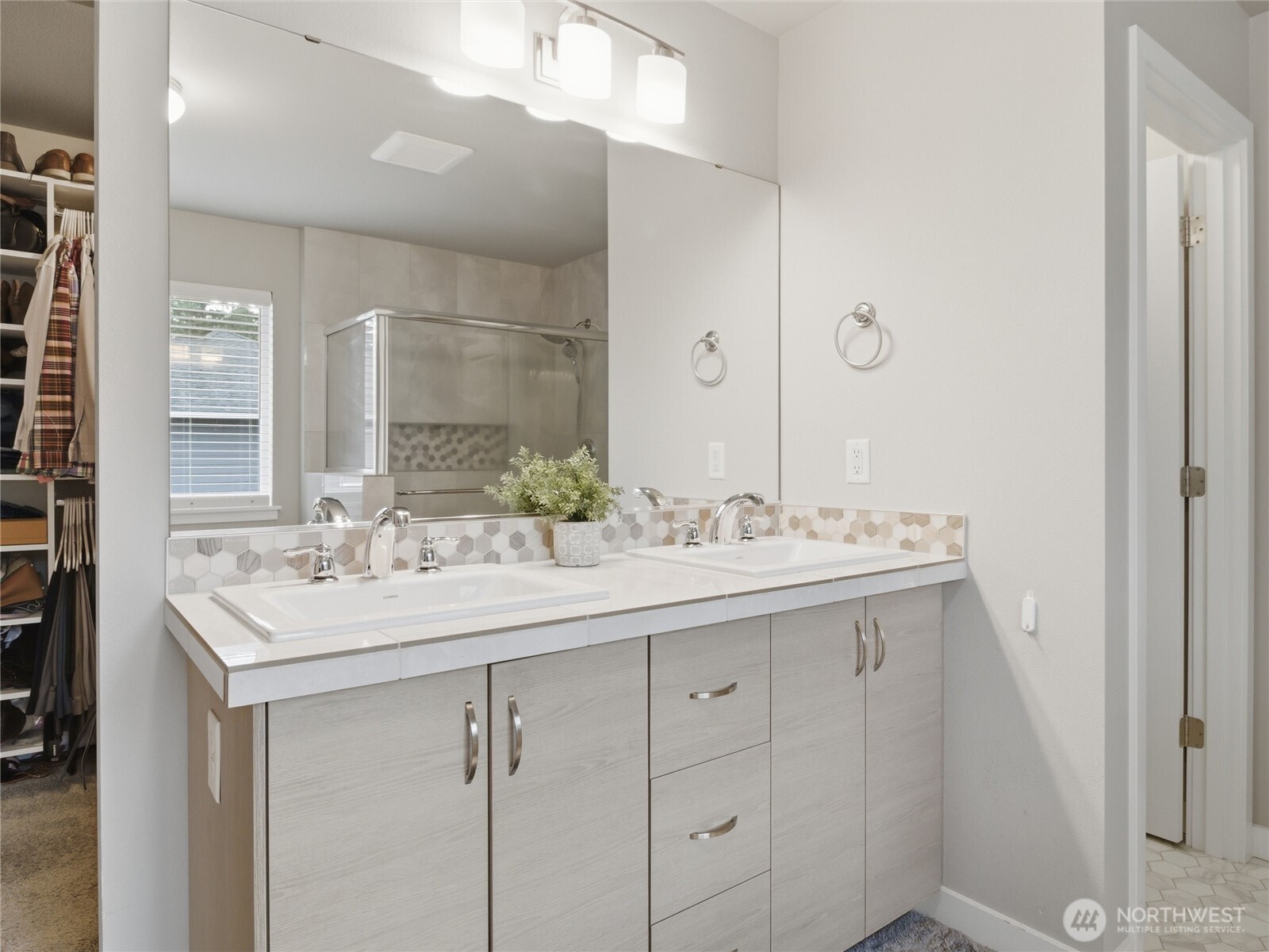 16225 8th Avenue E Spanaway WA 98387