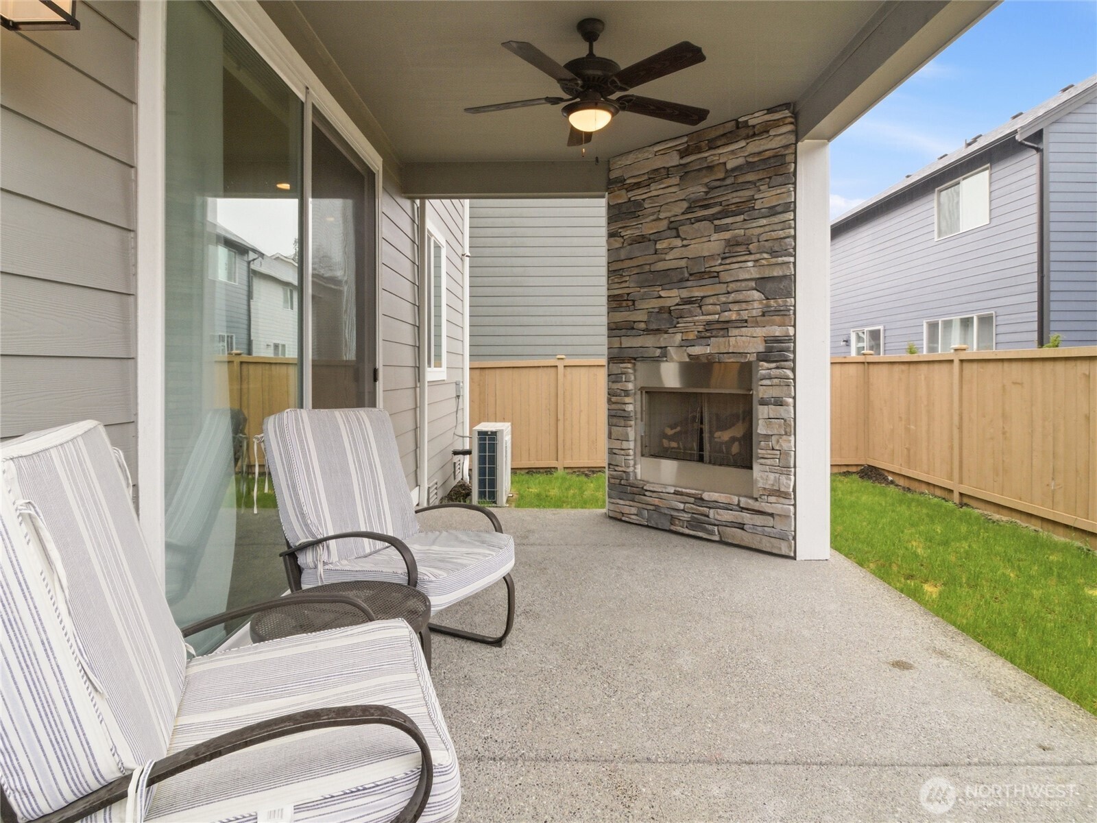 16225 8th Avenue E Spanaway WA 98387
