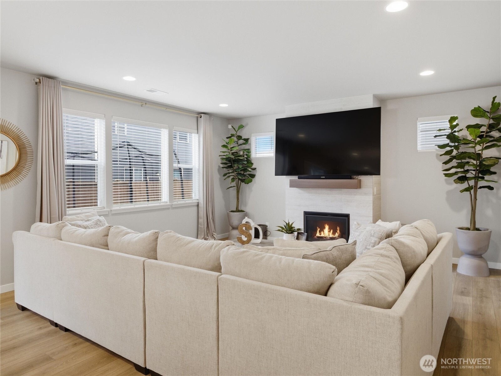 16225 8th Avenue E Spanaway WA 98387