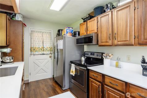6515 Montclair Avenue SW Lakewood WA 98499