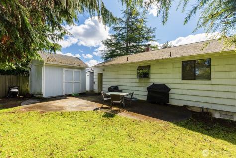 6515 Montclair Avenue SW Lakewood WA 98499