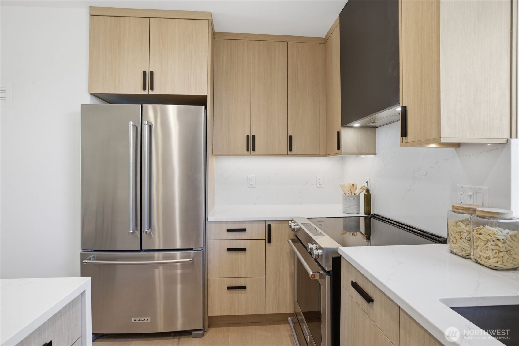 6406 Fauntleroy Way SW Seattle WA 98136