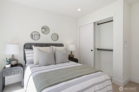 6406 Fauntleroy Way SW Seattle WA 98136