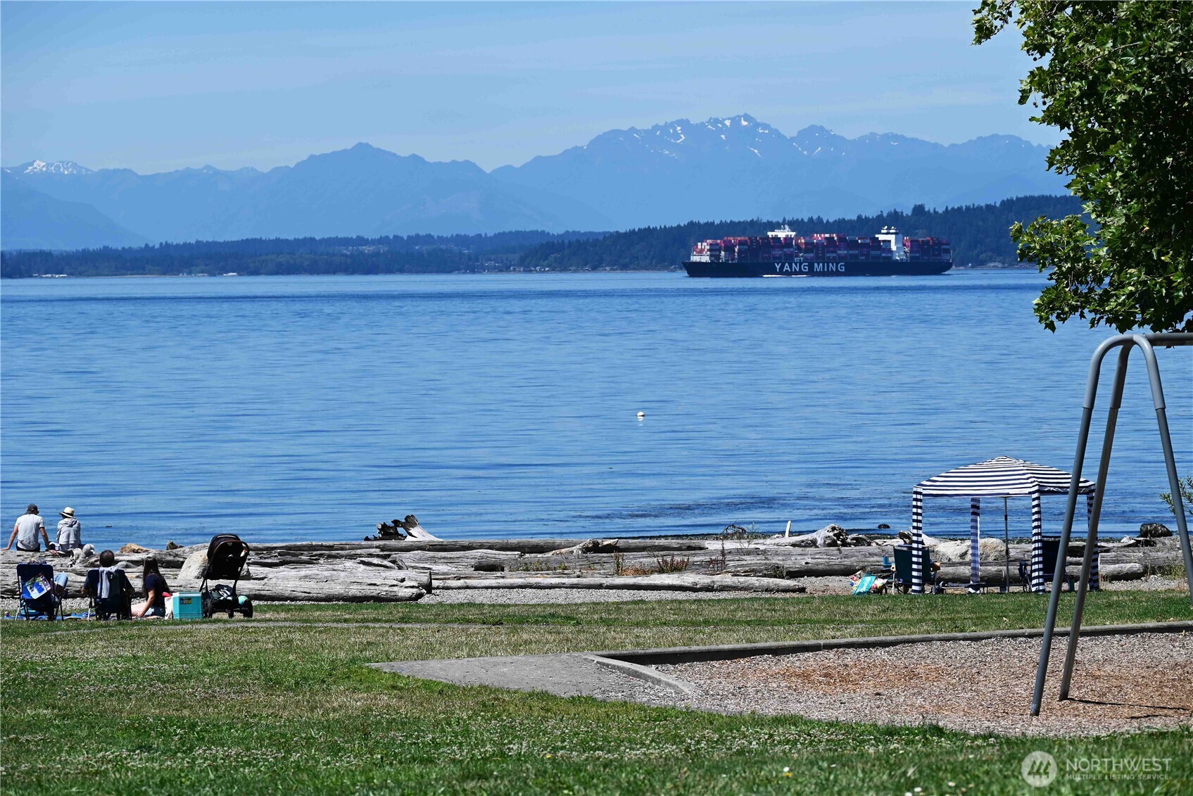 6406 Fauntleroy Way SW Seattle WA 98136