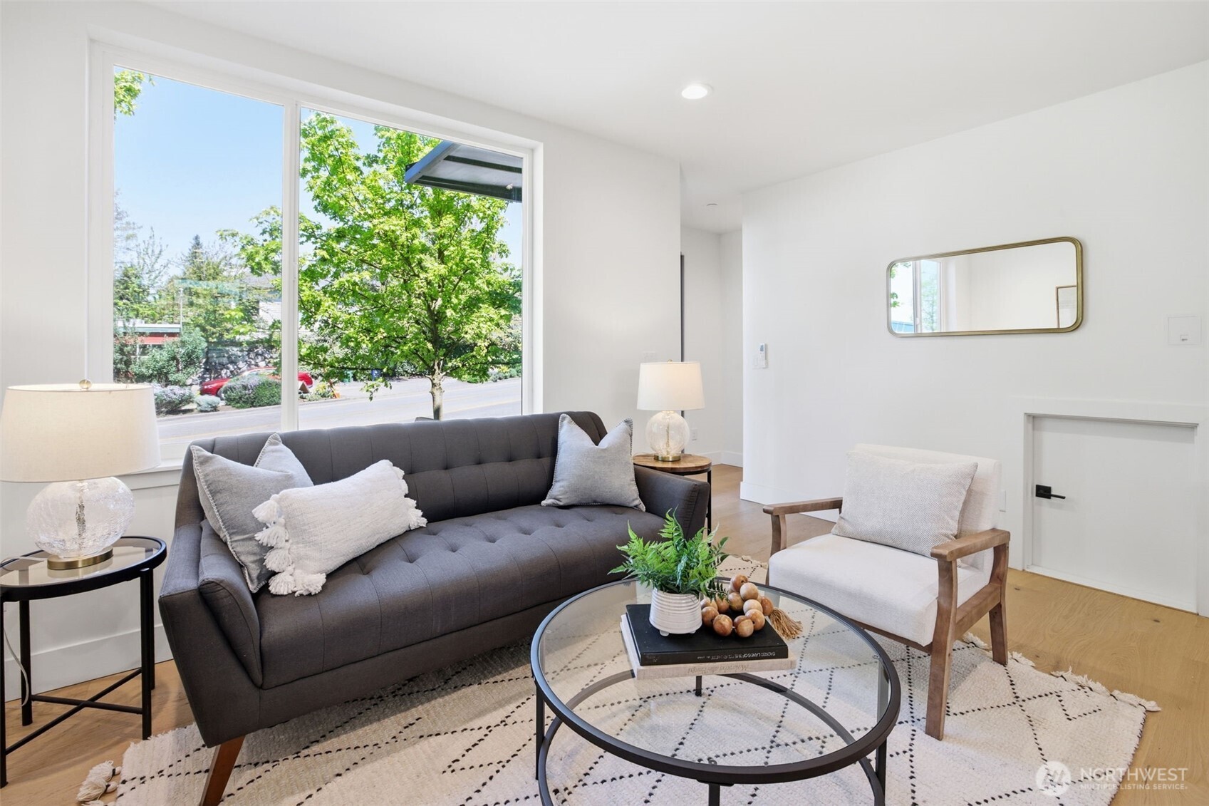 6406 Fauntleroy Way SW Seattle WA 98136