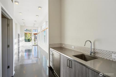 8501 14th Avenue NW Seattle WA 98117