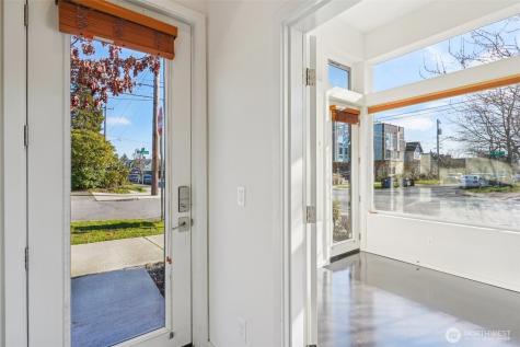 8501 14th Avenue NW Seattle WA 98117