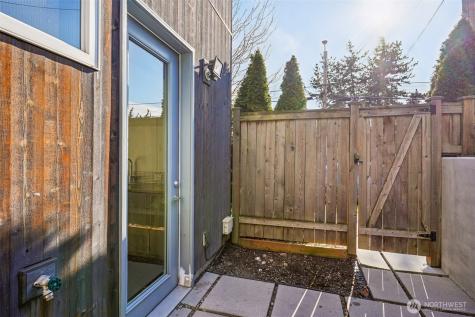 8501 14th Avenue NW Seattle WA 98117