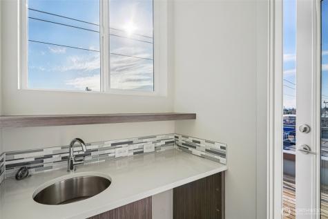 8501 14th Avenue NW Seattle WA 98117