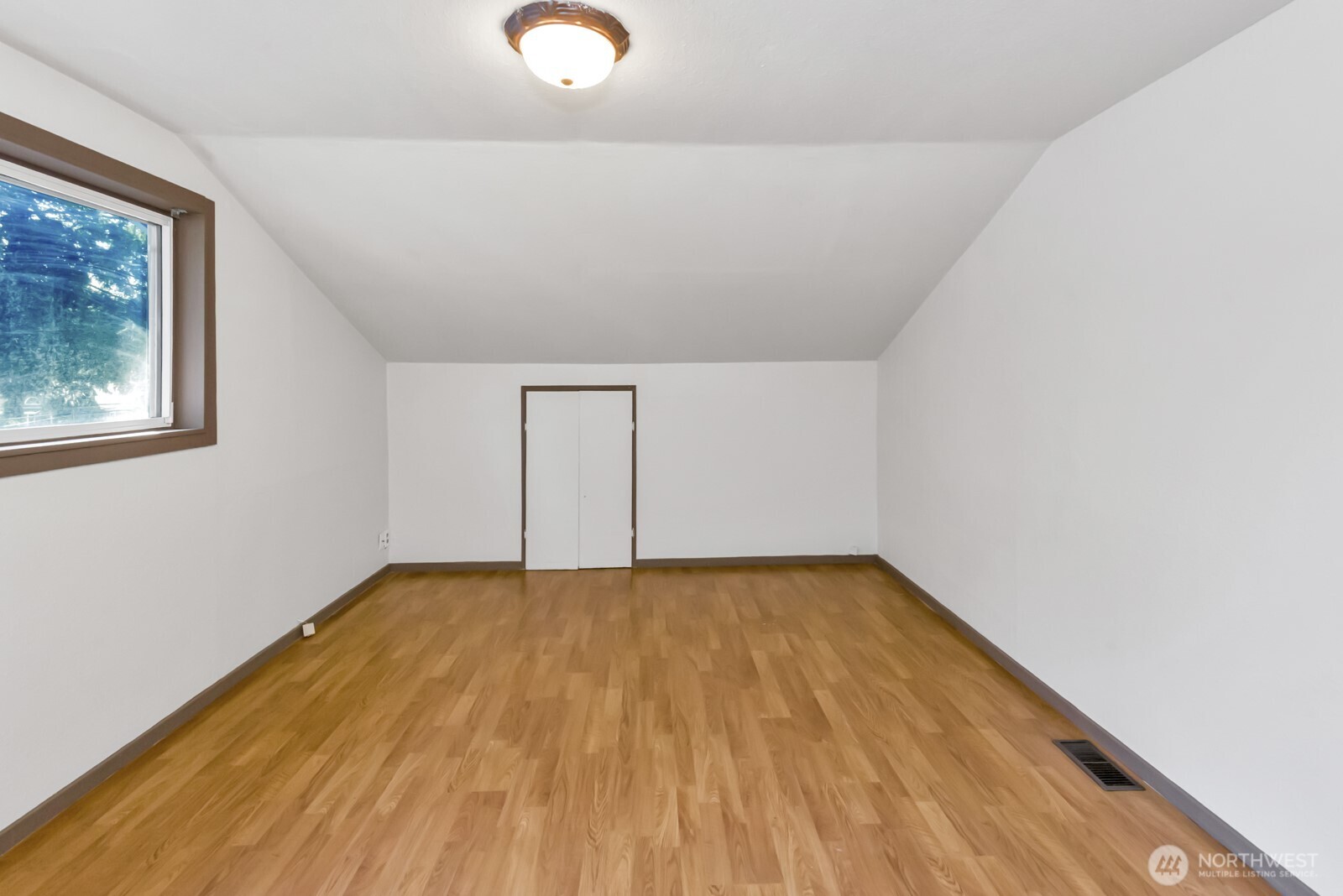 1023 115th Street S Tacoma WA 98444