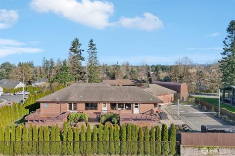 2910 13th Street SW Puyallup WA 98373