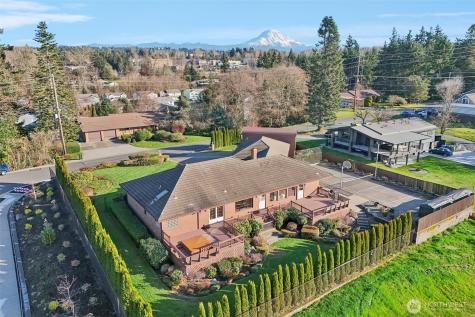 2910 13th Street SW Puyallup WA 98373