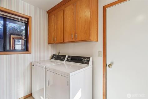 2910 13th Street SW Puyallup WA 98373