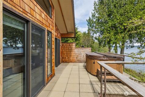 2422 44th Avenue NW Olympia WA 98502
