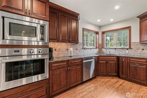 16915 32nd Avenue E Tacoma WA 98446
