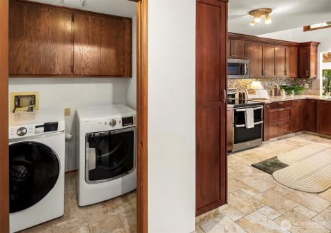 2208 101st Street SE Everett WA 98208