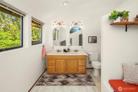 2208 101st Street SE Everett WA 98208