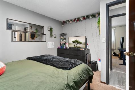 8025 S Bell Street Tacoma WA 98408