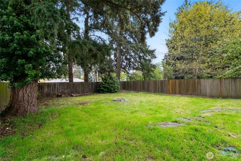 8025 S Bell Street Tacoma WA 98408