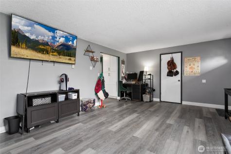 8025 S Bell Street Tacoma WA 98408