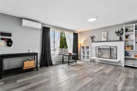8025 S Bell Street Tacoma WA 98408
