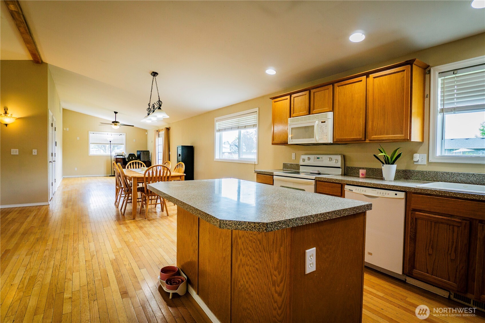 10001 Beth Court SE Yelm WA 98597