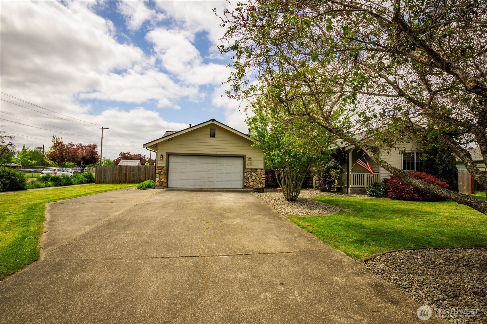 10001 Beth Court SE Yelm WA 98597