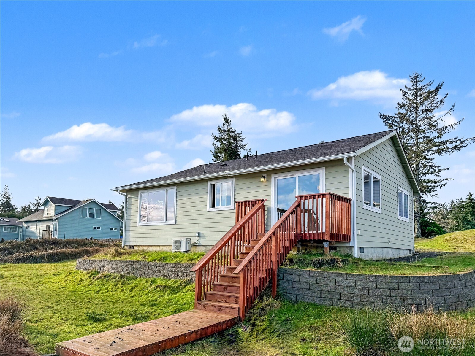584 Mount Olympus Avenue SE Ocean Shores WA 98569