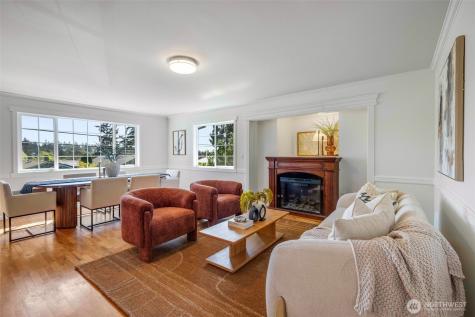 7021 20th Avenue NE Seattle WA 98115