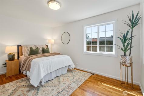 7021 20th Avenue NE Seattle WA 98115