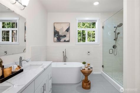 7021 20th Avenue NE Seattle WA 98115