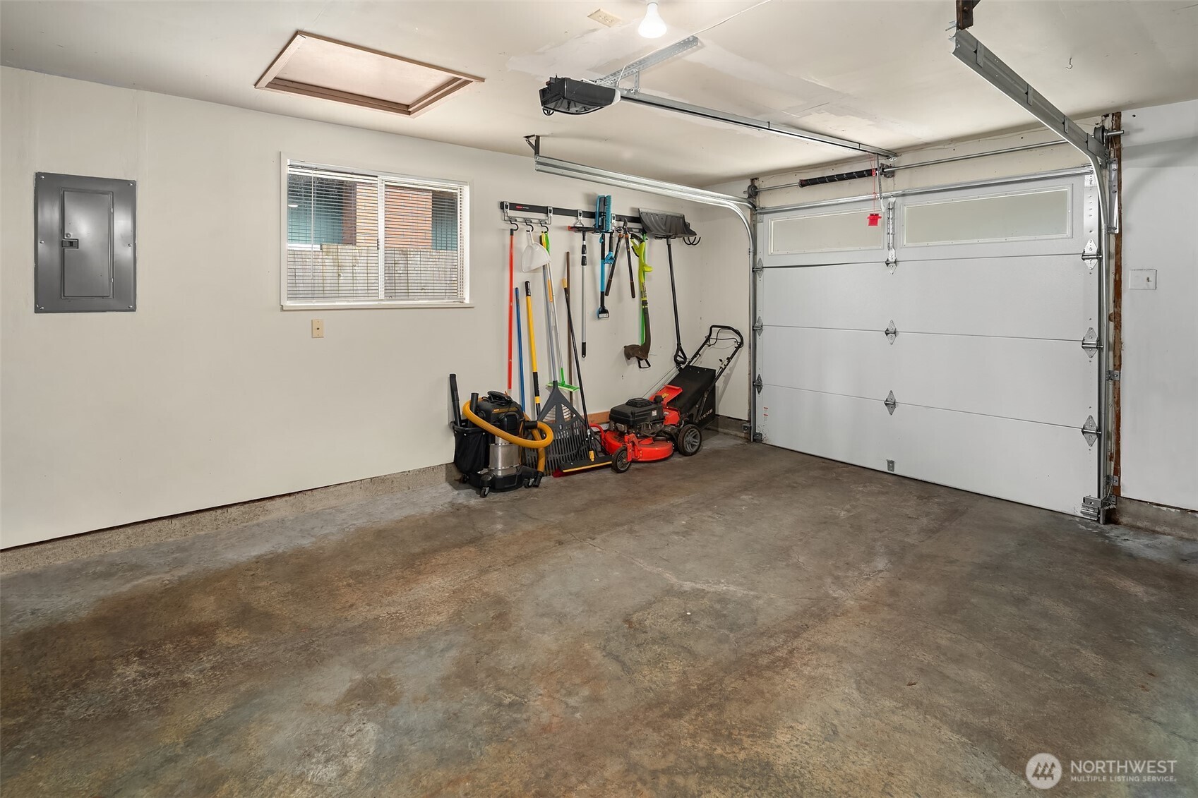 30811 7th Avenue SW Federal Way WA 98023