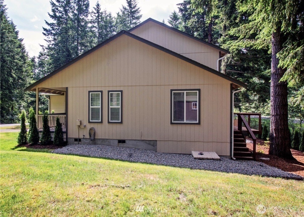 22143 SE Bluewater Drive SE Yelm WA 98597