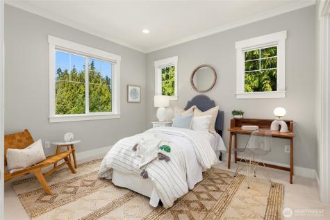 7817 NE Ledgestone Loop Bainbridge Island WA 98110
